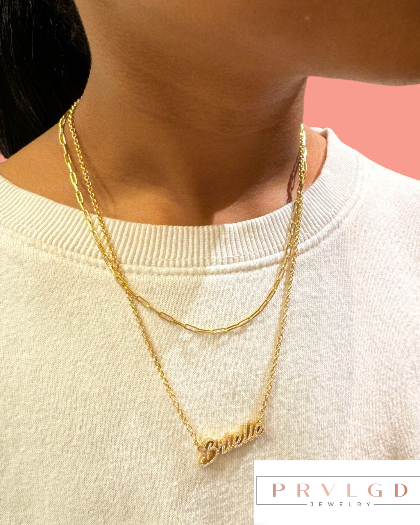 Customizable VS Diamond Pave Name Necklace