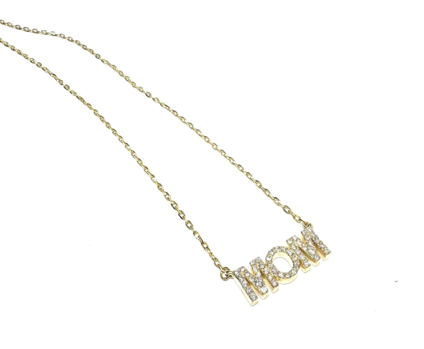 MOM necklace with Diamonds